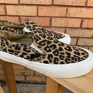 VANS ULTRACUSH™ LEOPARD CANVAS SLIP-ON WOMEN'S 8/ MEN'S 6.5